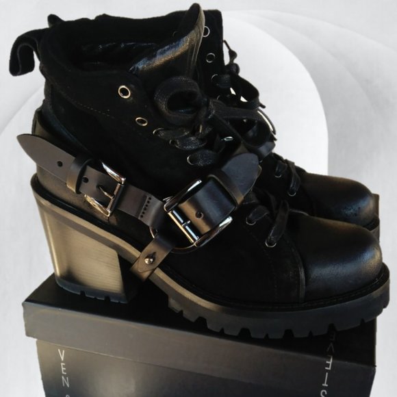 STEVEN by STEVE MADDEN 7 BLACK LEATHER BOOTS HARNESS STRAPS goth witch ankle lug - Picture 1 of 16